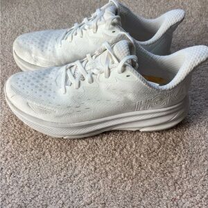 Women’s Hoka Clifton 9